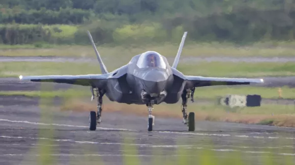 FILED - 13 September 2025, Puerto Rico, Ceiba: A Lockheed Martin F-35B fighter jet taxis along the runway at Roosevelt Roads Naval Station after landing. Amidst the conflict between the United States and Venezuela, the Caribbean island nation of Trinidad and Tobago has allowed US military aircraft to use its airports for logistical purposes, the country's Foreign Ministry said on Monday. Photo: Kendall Torres Cort&eacute;s/dpa