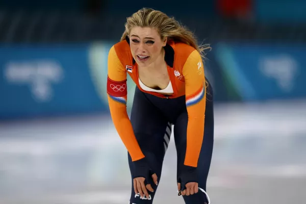 Milano Cortina 2026 Olympics - Speed Skating - Women's 1000m - Milano Speed Skating Stadium, Milan, Italy - February 09, 2026. Jutta Leerdam of Netherlands reacts to her Olympic record time and winning the women's 1000m race. REUTERS/Yves Herman