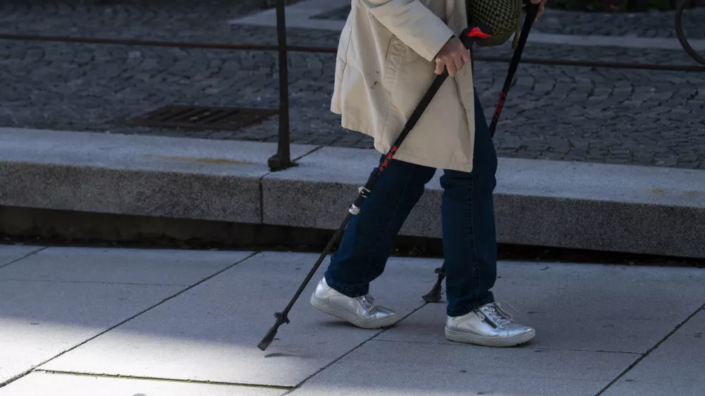 Preobrat: upokojencem vendarle 5 odstotkov vi&scaron;je pokojnine