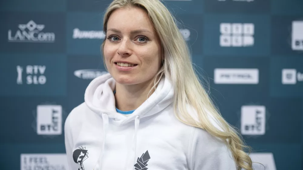 Koper.Svetovni izziv v sportni gimnastiki.Telovadka Teja Belak.