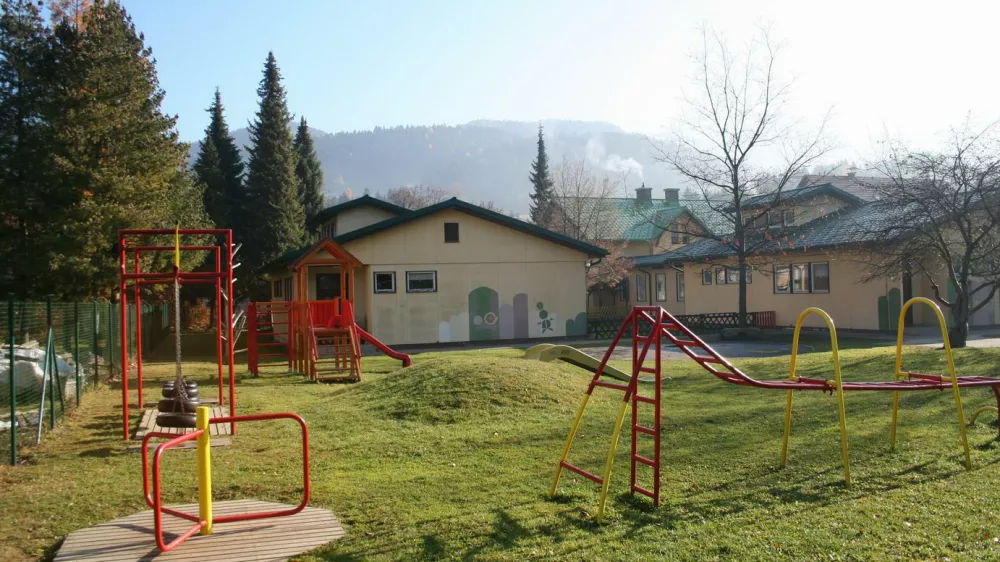 otro&scaron;ko igri&scaron;če, vrtec, Mežica