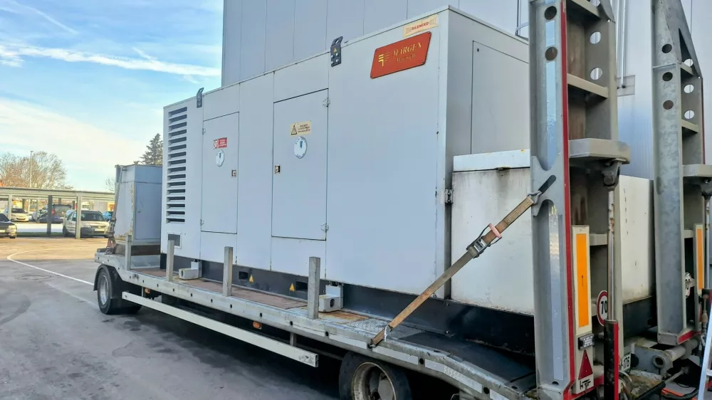 Kronologija spodletele elektrooperacije Snegolom