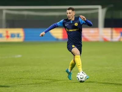 Celje, Stadion Z'dezele.Nogometna konferencna liga, 3. krog: Celje - Legia Varsava.