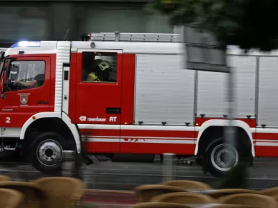 - dež - deževje - naliv v Ljubljani - gasilci - Gasilska brigada Ljubljana/FOTO; Matej Pov&scaron;e