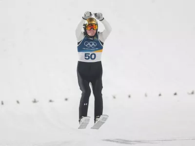 Italija, Predazzo.Zimske olimpijske igre 2026.Smucarski skoki, velika skakalnica, moski.Olimpijski prvak na veliki skakalnici Domen Prevc.