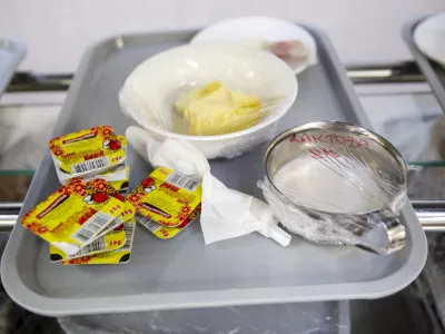 - &scaron;olska kuhinja &ndash; &scaron;olska prehrana - malica - laktoza - 10.10.2018 &ndash; Osnovna &scaron;ola O&Scaron; Danile Kumar, mednarodna &scaron;ola, Gogalova ulica 15 v Ljubljani//FOTO: Matjaž Ru&scaron;t