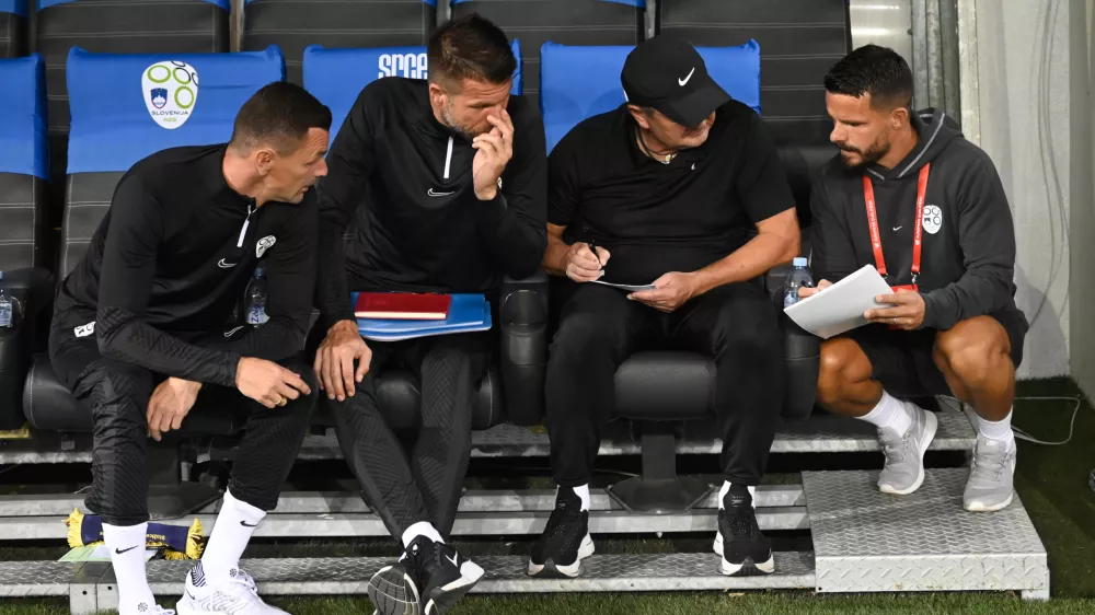 Z leve; Milivoje Novaković, Bo&scaron;tjan Cesar, Matjaž Kek, Dejan Kopasič- 07.09.2023 &ndash; Kvalifikacijski tekma za nogometno EP 2024 Slovenija - Severna Irska. //FOTO: Nik Erik Neubauer