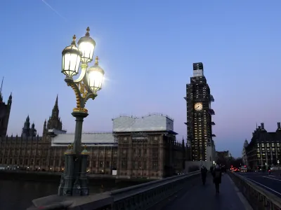 ﻿The sun comes up, silhouetting Big Ben and the Houses of Parliament, in Westminster London, Britain, December 11, 2018. REUTERS/Toby Melville