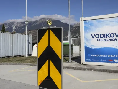 - 08.10.2019 &ndash; Bencinski servis Petrol Lesce &ndash; vodikova polnilnica &ndash; črpalka - vodik  //FOTO: Jaka Gasar