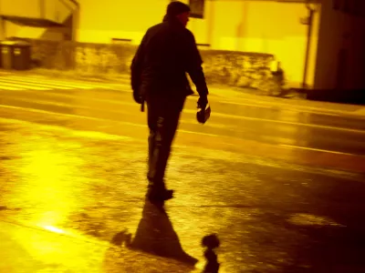 - policist - policijski radar - javna uprava - kazenska politika- 19.01.2015 - Ttrža&scaron;ka cesta pri Dolgem mostu - Policija - nadzor prometa - policijska prometna patrulja - poostrena kontrola cestnega prometa v nočnih urah - //FOTO: Bojan Velikonja