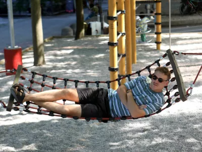 Jaka Ter&scaron;ek je skozi fotografski objektiv na svoj način ovekovečil znamenite anekdote svojega kraja, o katerih so mu pripovedovali kot otroku. Foto:&nbsp;Tomaž Skale