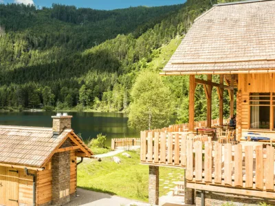 Koča Kohlr&ouml;serlh&uuml;tte ob jezeru &Ouml;densee