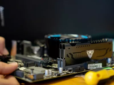 EKO Knap Računalni&scaron;tvo, d.o.o - DM - pomočnik serviserja računalnikov