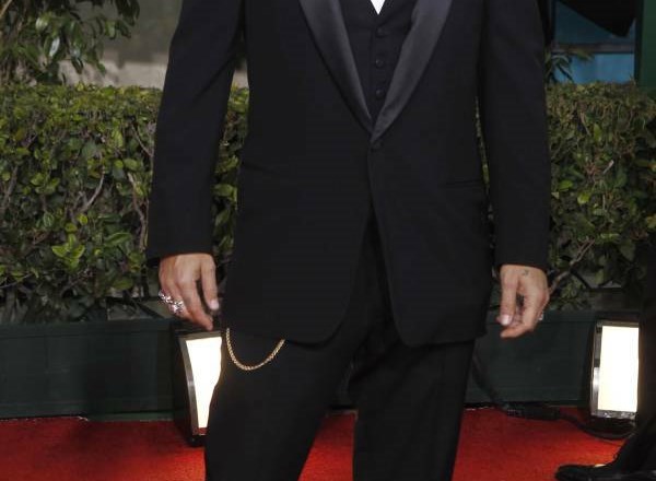 Johnny Depp je imel dve nominaciji za najboljšo vlogo v komediji ali muzikalu.