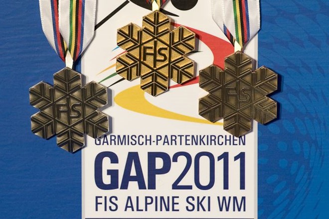 Komplet medalj, ki jih bodo podeljevali na svetovnem prvenstvu v Garmishu.