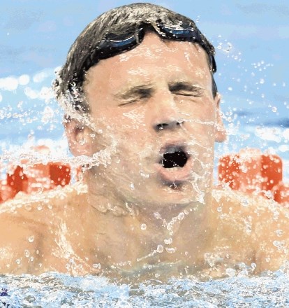 Čeprav je Ryan Lochte vrhunski plavalec, je njegova največja  pregreha hitra prehrana. V času olimpijskih iger v Pekingu ni...