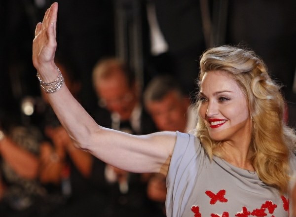 Foto: Pomlajena Madonna na preprogi 68. Beneškega filmskega festivala