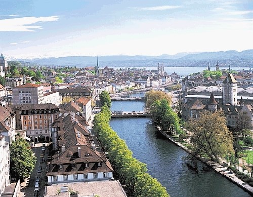 Zürich (Švica): Drugo najkakovostnejše mesto po Mercerju ima v širšem središču okoli 380.000 prebivalcev, je pa hkrati, po...