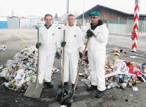 V Snagi bodo odpadke odvažali le še enkrat na vsake tri tedne
