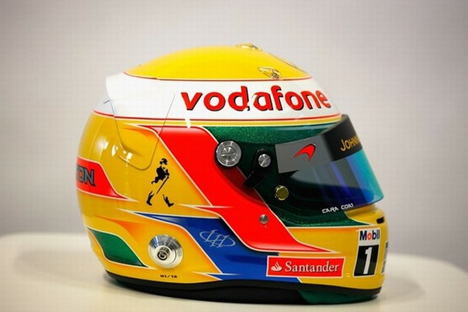 Čelada Lewisa Hamiltona.