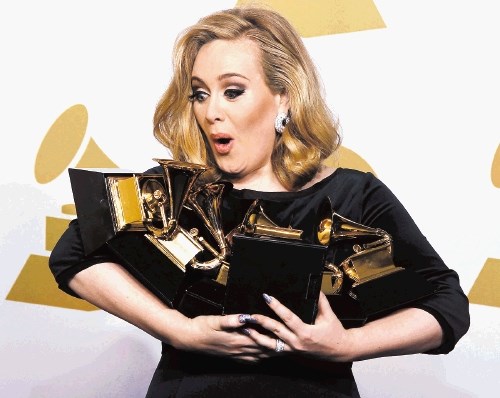 Adele in njenih šest grammyjev