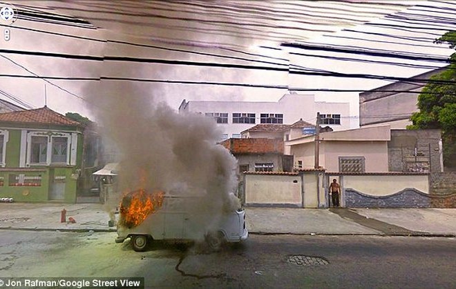 Požar na ulici Ria de Janeira.