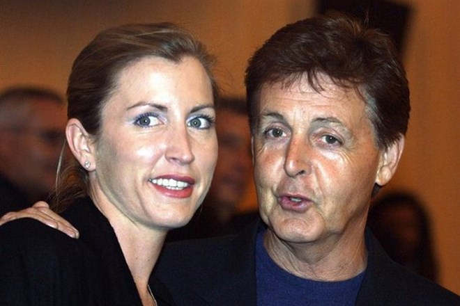 Med bolj znanimi "opečenci", kar se predporočne pogodbe tiče, je sir Paul McCartney, ki je marca leta 2008 Heather Mills...