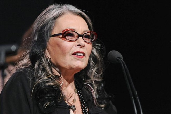 Komičarka Roseanne Barr (letos naj bi se celo podala v bitko za ameriški predsedniški stolček) je odpustila svojega...