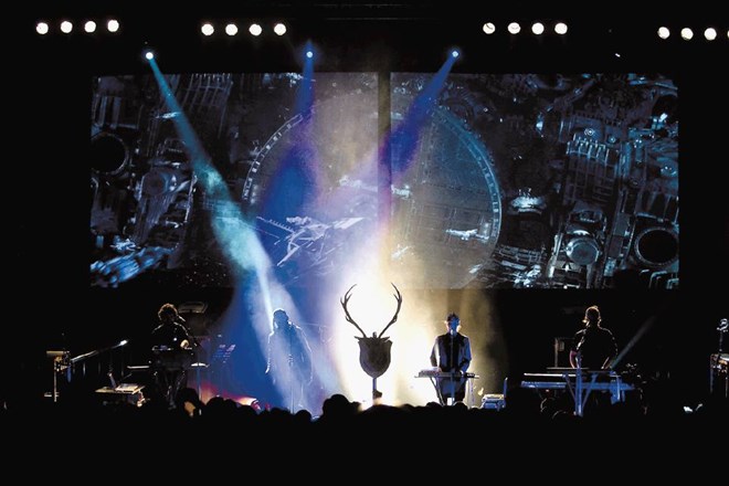 Laibach so imeli na turneji We Come in Peace koncerte v več evropskih državah, vrhunec turneje pa je bil pred tednom dni, ko...