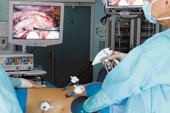 Na Norveškem so razvili inovativno kirurško tehniko odvzema ledvice pri živem darovalcu. Te so klasično odvzemali z rezom na...
