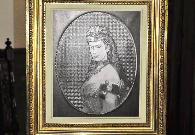 Portret Elizabete Habsburške za  ljudi z okvaro vida