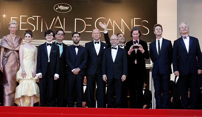 Rdeča preproga Cannesa poteptana s strani smetane filmske industrije