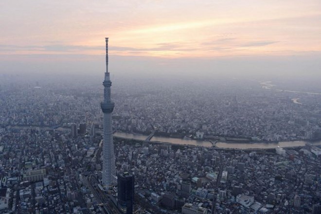 Foto: Na Japonskem za obiskovalce odprli najvišji, 634 metrov visok stolp na svetu