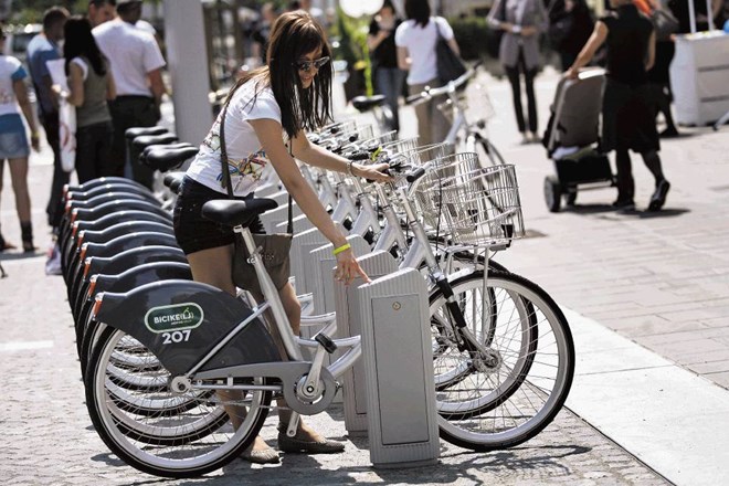 V Europlakatu, ki upravlja sistem Bicikelj, kljub velikemu zanimanju uporabnikov ne načrtujejo novih postaj v bližnji...