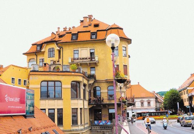 Novi del Maribora naših izvidnikov ni zanimal, raje sta se posvetila raziskovanju starega mestnega jedra.