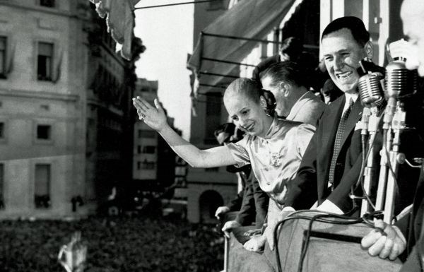 Foto: Argentinske množice tudi šest desetletij po smrti niso pozabile Evite Peron