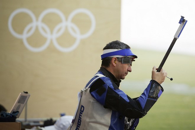 Rajmond Debevec Sloveniji pristreljal tretje olimpijsko odličje!
