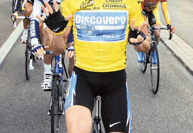 Lanceu Armstrongu so odvzeli vseh sedem zmag na Touru.