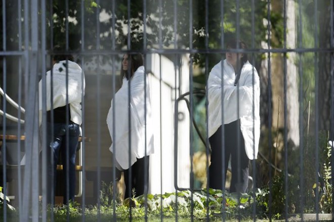Foto: V Berlinu zaradi sumljive pošiljke evakuirali ameriško veleposlaništvo