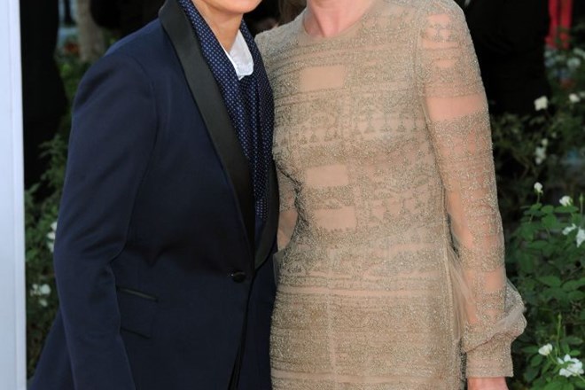Ellen DeGeneres in Portia de Rossi.