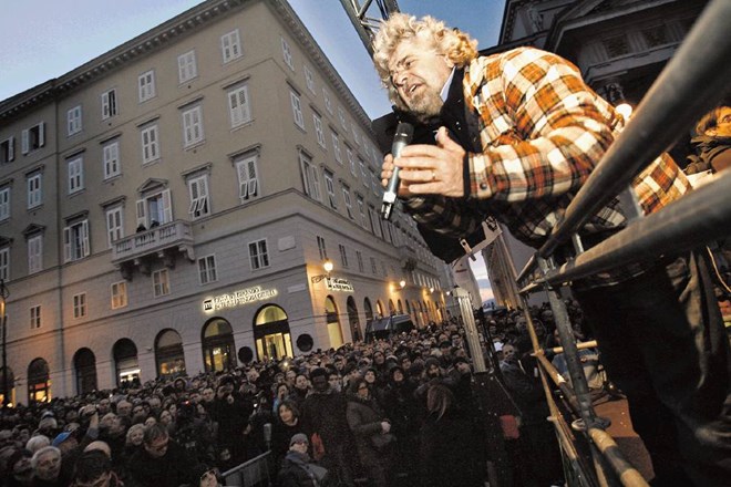 Beppe Grillo: Vzemimo denar tam, kjer je