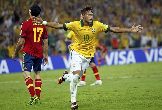 Neymar je bil znova eden najboljših na igrišču, dobro predstavo pa je v 44. minuti kronal z golom za 2:0. Po tekmi so ga...