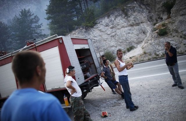 Zaradi vročine v Bosni imajo kar nekaj težav s požari (Foto: Reuters) 