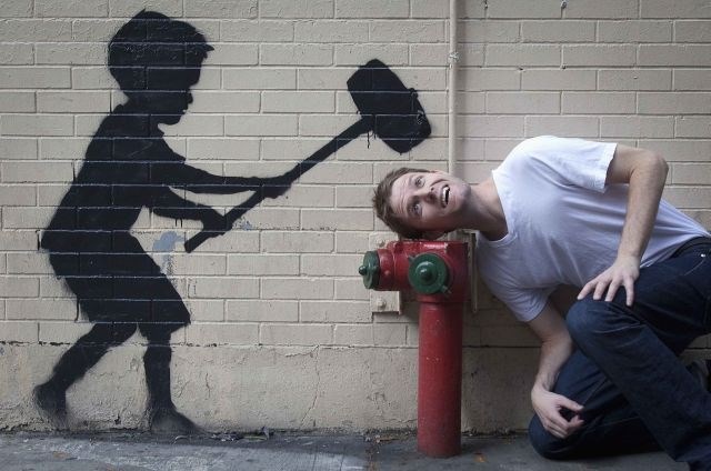 Newyorška policija Banksyja lovi, prebivalci nad grafiti navdušeni (foto)