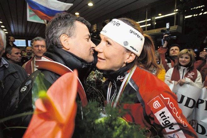 Čez štiri dni bo jasno, ali bo Petra Majdič postala prva ženska vodja slovenske zimske olimpijske delegacije. V tem primeru...