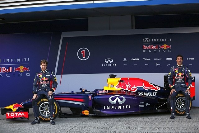 Sebastian Vettel bo imel tokrat za moštvenega kolega Daniela Ricciarda. (Foto: Reuters) 