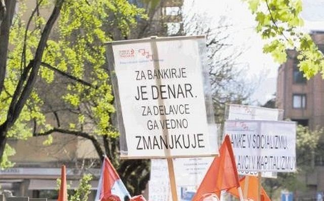 Zveza svobodnih sindikatov  je na včerajšnjem protestu pred vladno palačo izrazila nasprotovanje nacionalnemu reformnemu...