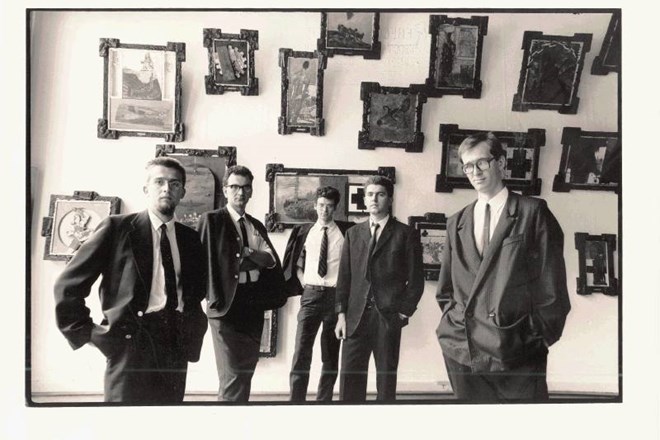 fotografija na sredini: Skupina Irwin se je specializirala za galerijsko, estetsko in likovno dejavnost. (Amsterdam 1988) 