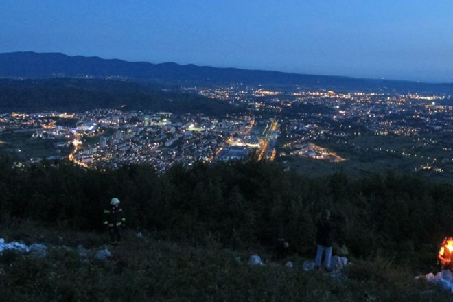 Pogled na Novo Gorico in Gorico z vrha Sabotina. Foto: Jani Alič 