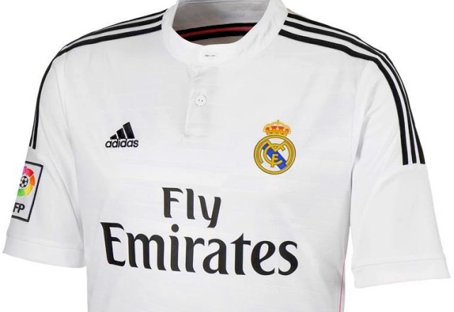 Real Madrid presenetil z barvo dresov za novo sezono
